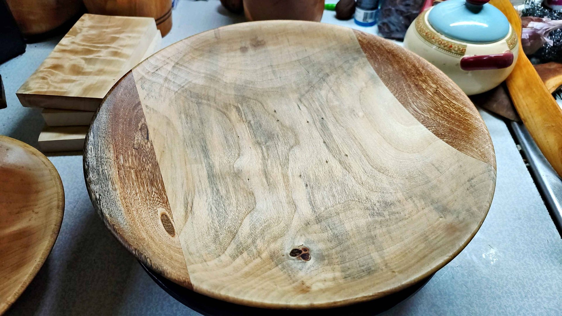 Тарелочка из ивы и инжира. смотреть онлайн