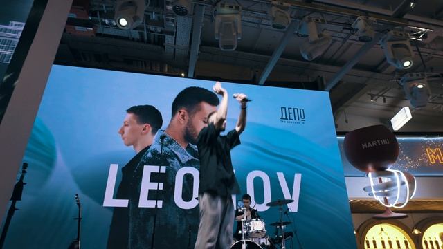 LEONOV - Слезоточивый газ (live Депо)