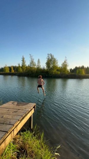 Сын решил запомнить последний день лета..