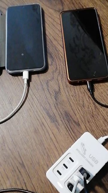 зарядник для телефонов с озона смотреть онлайн