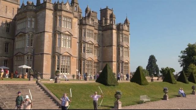 Клуб Убийств по Четвергам смотреть онлайн