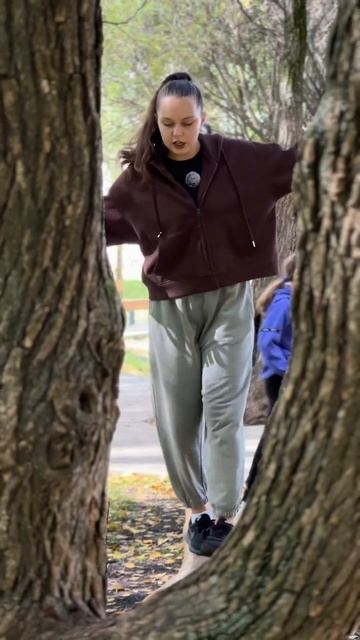 Рубрика «Пробежка с председателем». Герой: Кристина Полевая. Институт: ИМЕиКН. Место: парк «Евковка» смотреть онлайн