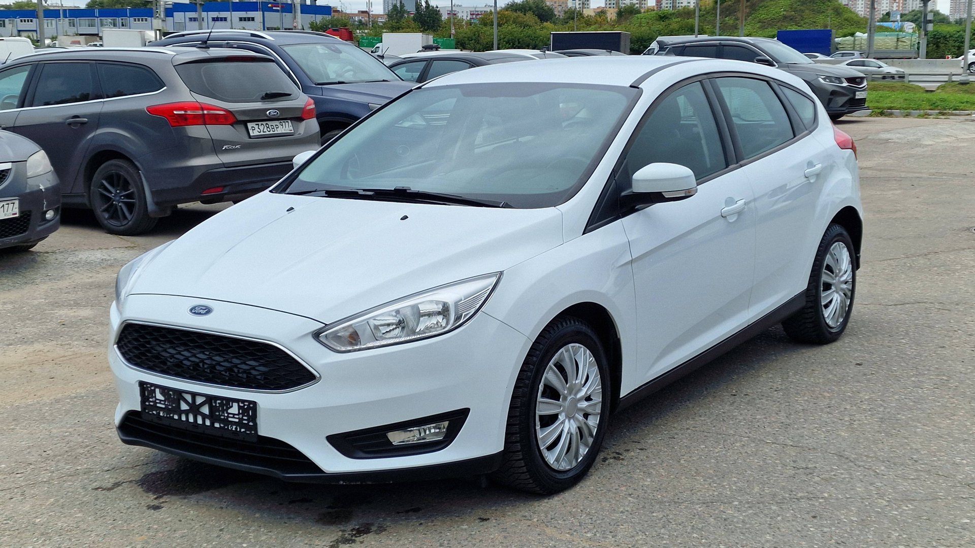 Ford Focus (2018) смотреть онлайн