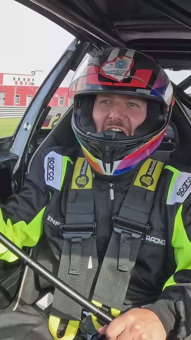 Что внутри настоящей машины для дрифта? смотреть онлайн