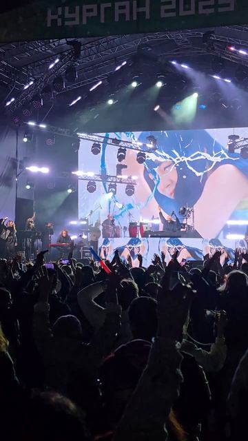 Максим Фадеев - иди на мой голос (live 2025) смотреть онлайн