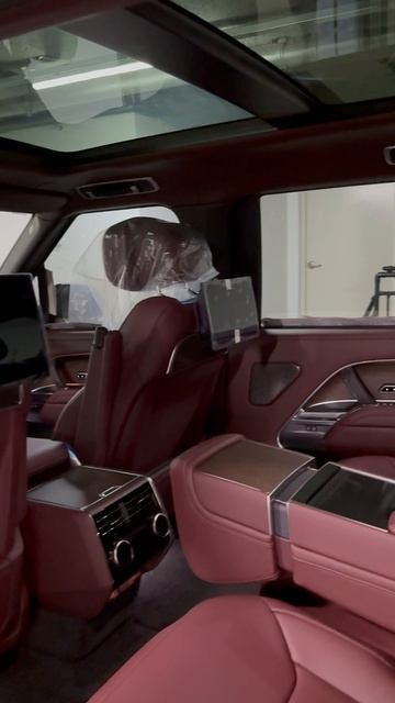 🚘 Range Rover Autobiography P530 LWB — бизнес-джет на колёсах