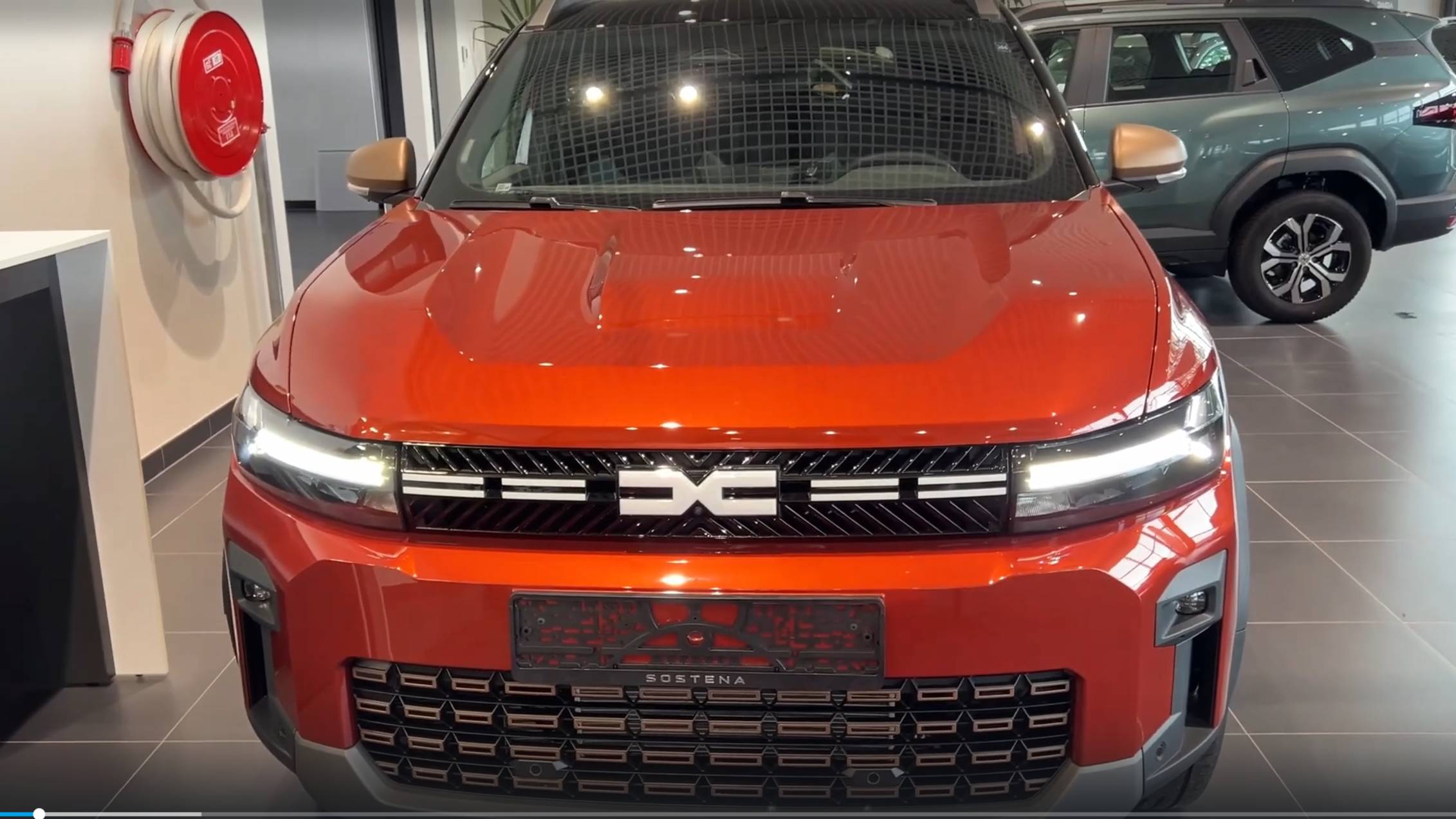 Dacia Bigster 2025 обзор смотреть онлайн