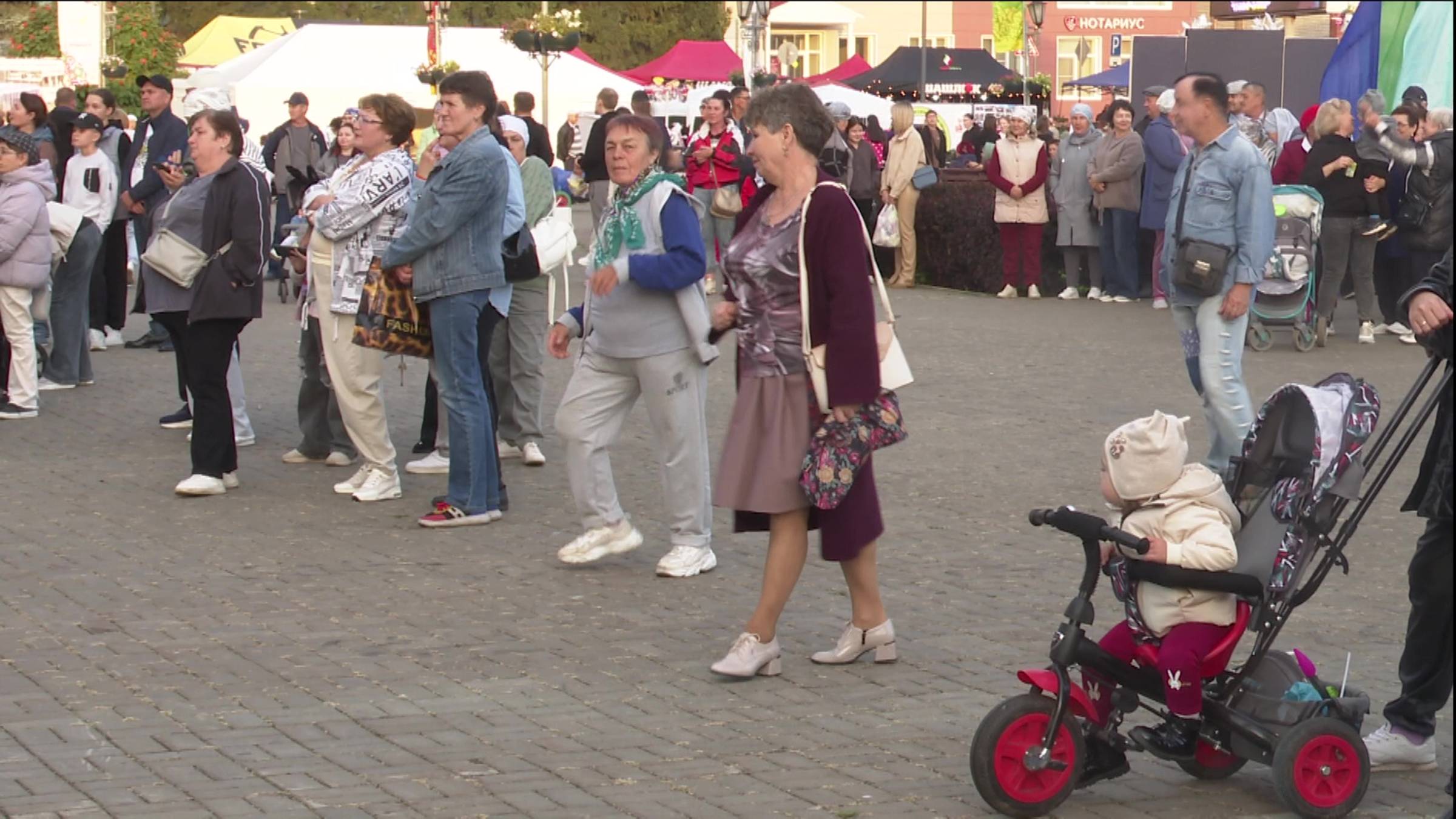 Жители Нурлата отпраздновали 116-летие нашего города и День республики памятными мероприятиями смотреть онлайн