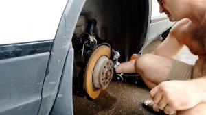 Тигуан 2022 замена заднего  тормозного суппорта