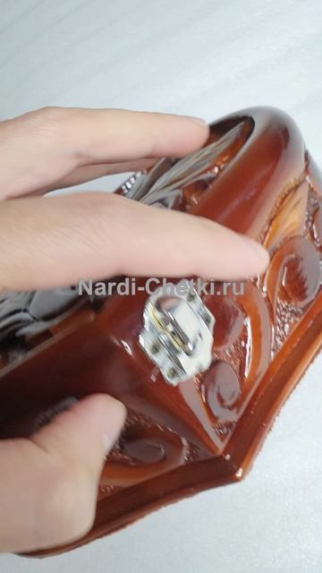 Шкатулка резная Амур