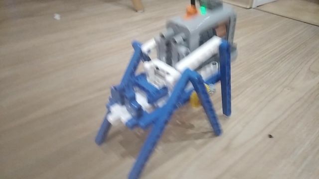 Механизм из конструктора: Паук смотреть онлайн