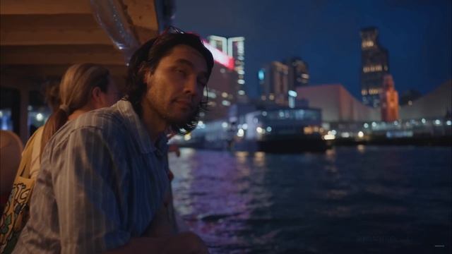 12 советов и хитростей для кинематографической селфи съемки | Brandon Li смотреть онлайн