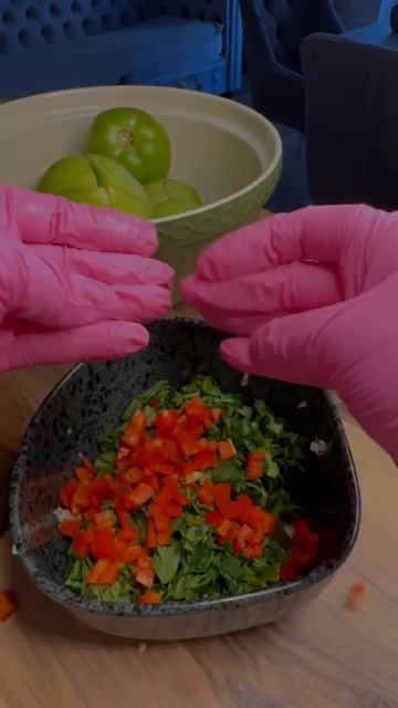 Соленые зеленые помидоры