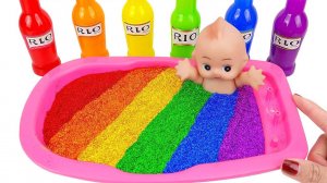 ИГРАЕМ В СЛАЙМЫ КУПАЕМ ПУПСИКА ВИДЕО ДЛЯ ДЕТЕЙ ДЕТСКИЙ КАНАЛ ИГРАЛКИ-ЗАЛИПАЛКИ