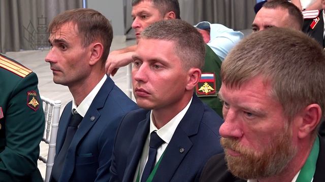 Встретился с финалистами проекта «Герои Кубани» смотреть онлайн