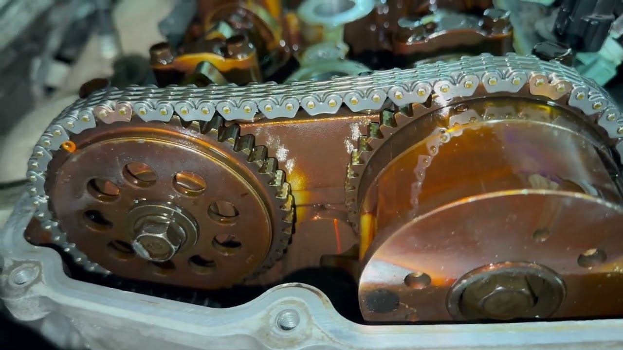 Hyundai Solaris проехал 100км после замены цепи ГРМ смотреть онлайн