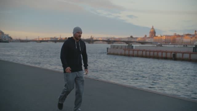 БОРЕЦ - 3 серия смотреть онлайн