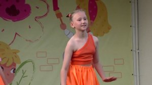 Танец девочек