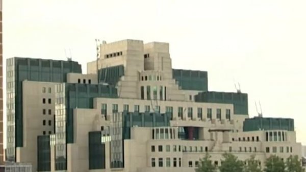 Solutions Intermediate 3rd edition U7 Ian Fleming mixed