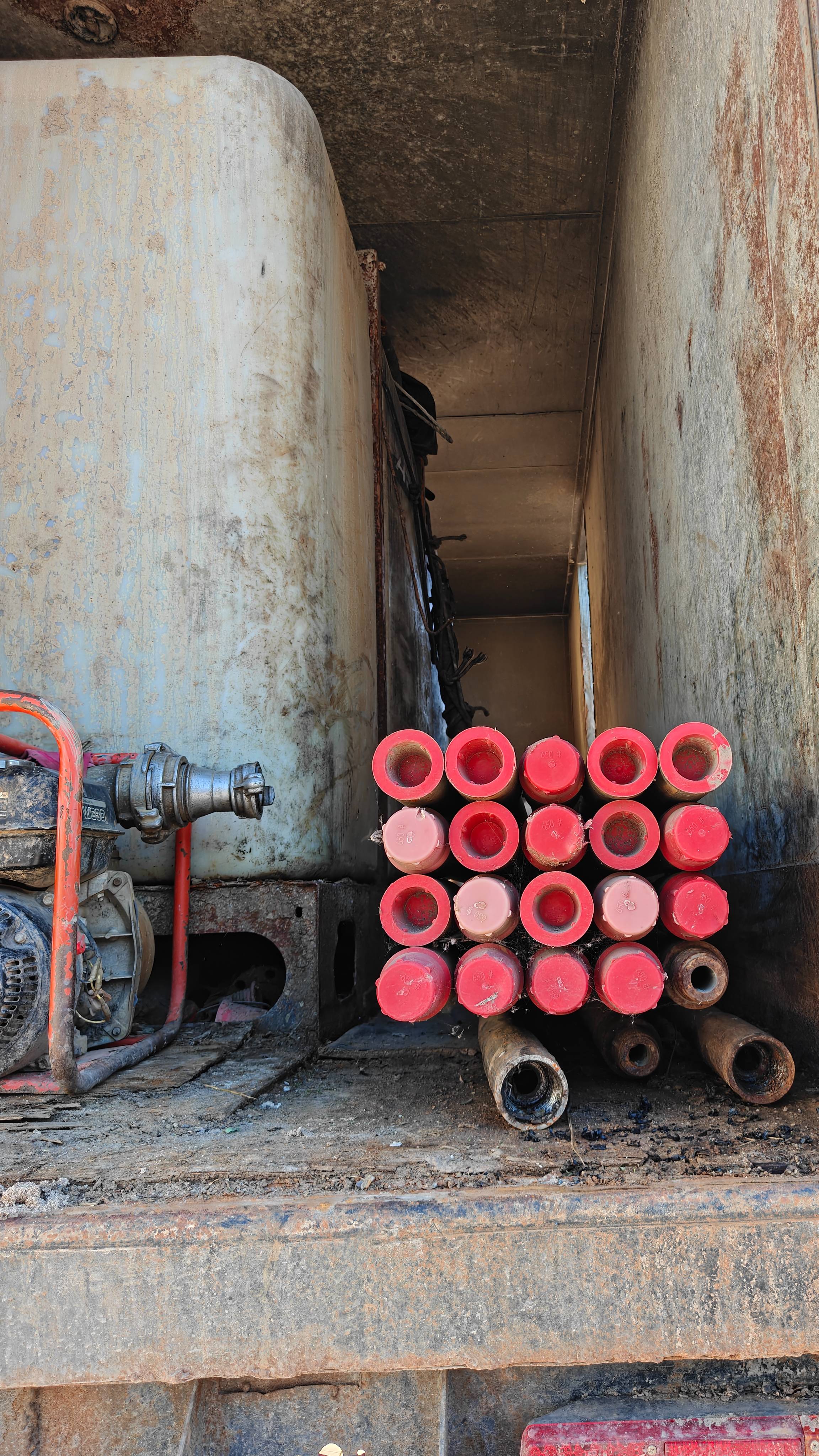 Отгрузили штанги ГНБ в Питер 20 штук: Бурильные штанги KAITONG 60мм8мм4572мм S135 KT-1