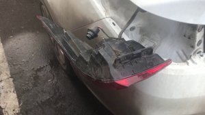 Kia Rio замена лампочки в заднем стопе/габаритах