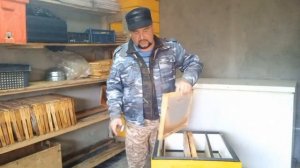 Клещ тропилелапсос!!! Что это и Как Бороться!!!