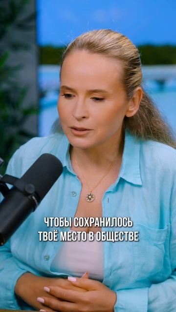 Почему многие пашут день и ночь, а денег всё равно нет? 🤔 смотреть онлайн