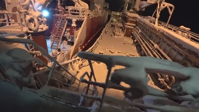 Где-то на севере среди холодного металла