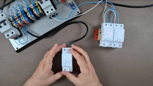 Знакомство с D2-63, реле напряжения от WELROK