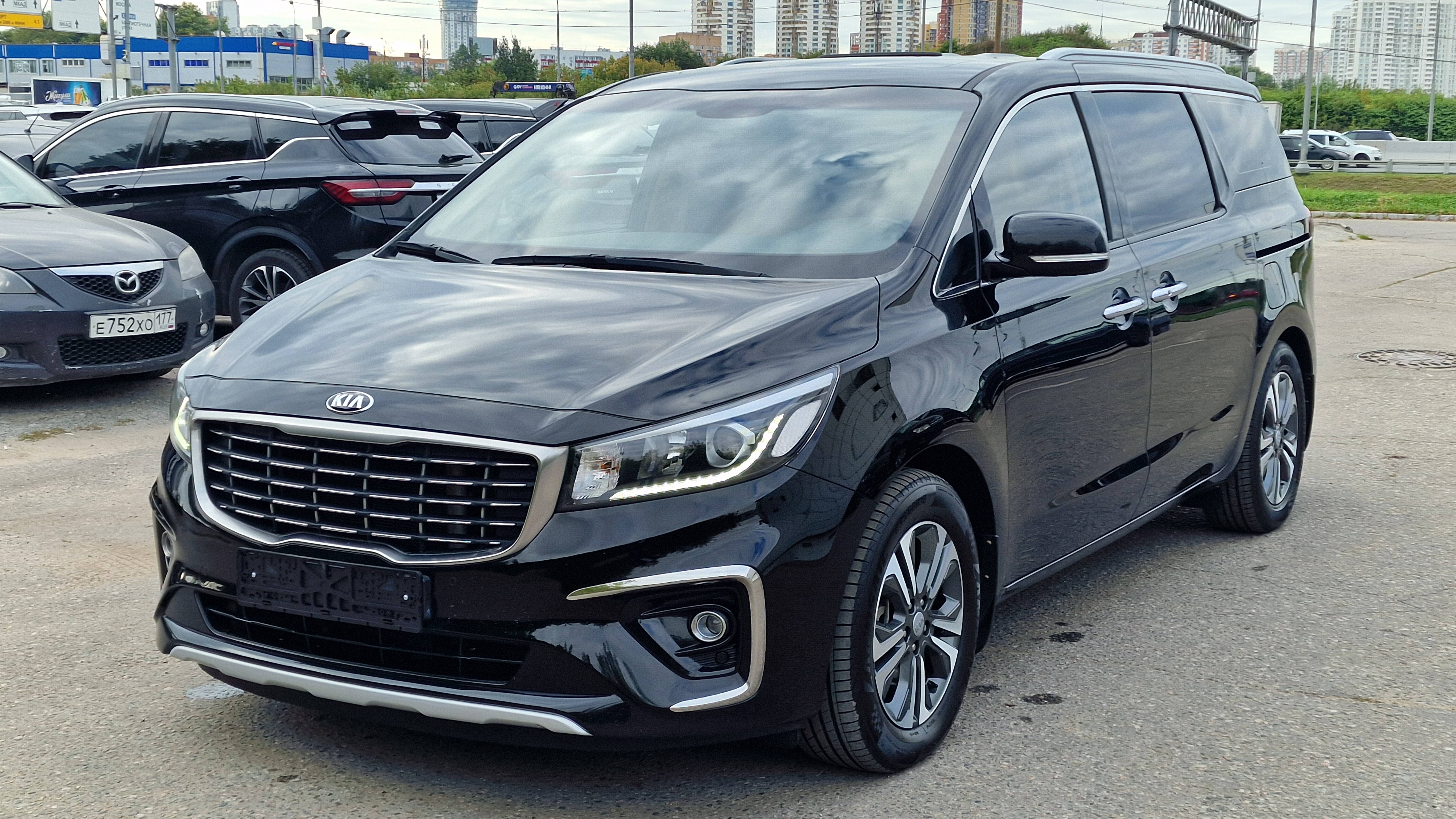 Kia Carnival (2019) смотреть онлайн