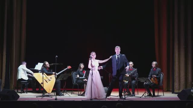 Из-за острова на Стрежень смотреть онлайн