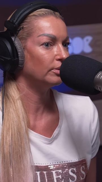 Анастасия Волочкова: «Мне ВСЕ ДО ПИ%ДЫ. У меня есть любовь мужчин и ДЕТЕЙ» #волочкова #интервью смотреть онлайн