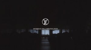 Показ женской коллекции Louis Vuitton осень-зима 2025-2026