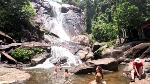 ЭТИ ПРЕЛЕСТИ  НЕ ПОКАЖЕТ ГИД ЛАНГКАВИ