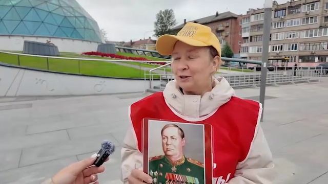 В Ярославле прошла акция «Бегущая книга-2025» смотреть онлайн