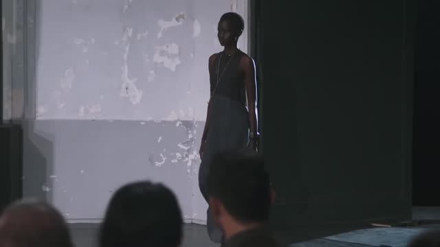 Показ коллекции Lemaire весна-лето 2026