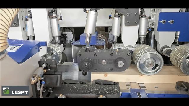 Высокоскоростной восьмишпиндельный станок VH-M823A