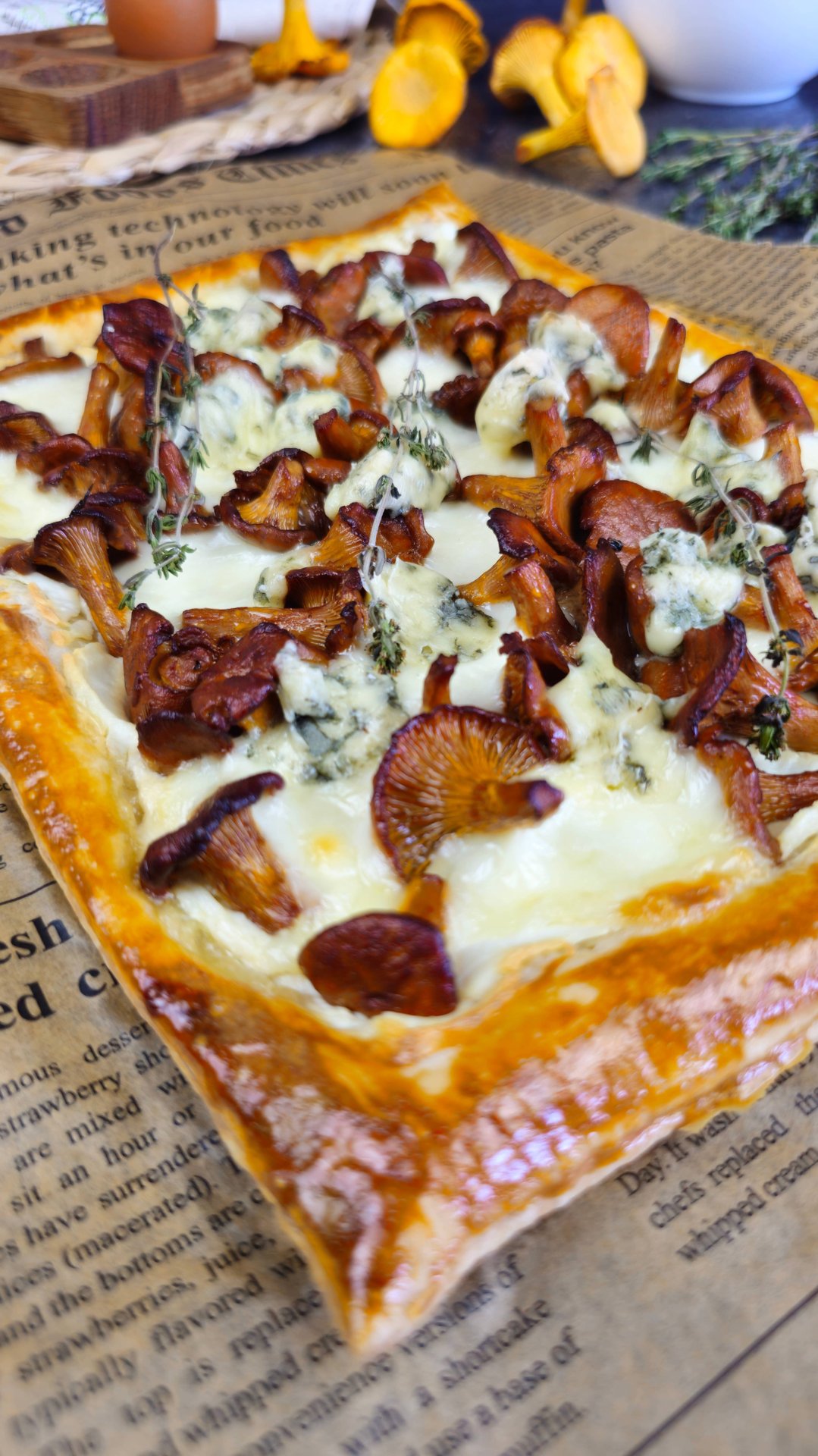 Пирог с лисичками