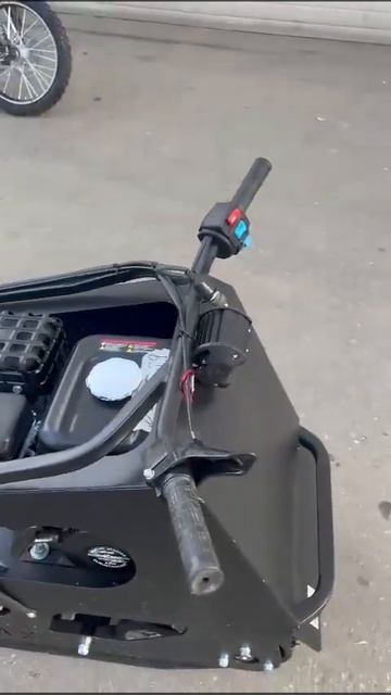 Отзыв на мотобуксировщик SHARMAX S380 1250 HP8 MAX NEW смотреть онлайн