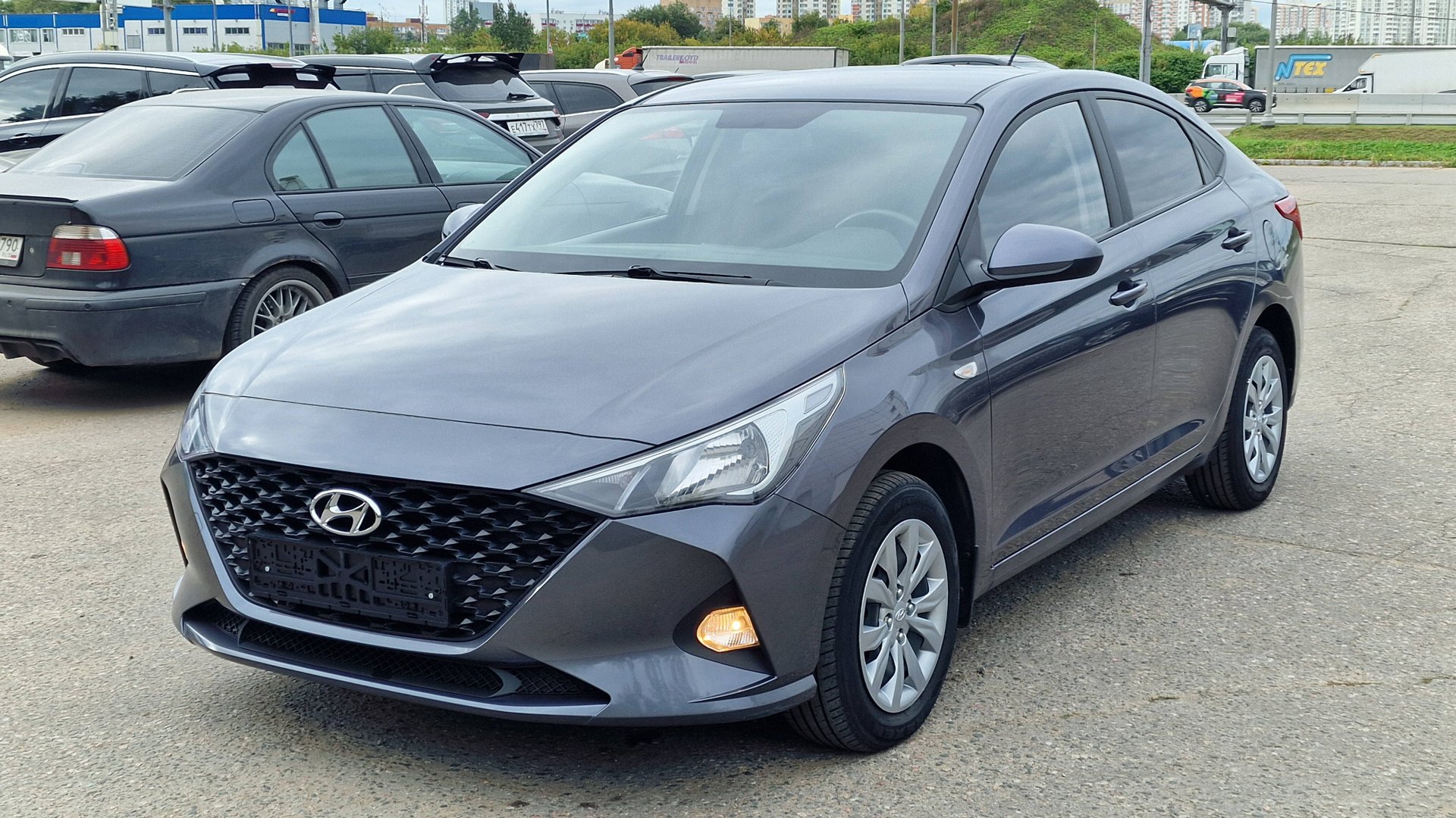 Hyundai Solaris (2021) смотреть онлайн