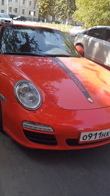 Porsche 911 (992) смотреть онлайн