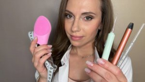 АСМР Осмотр и Гигиена Ушей • ОЧЕНЬ МУРАШЕЧНО! • ASMR Doctor