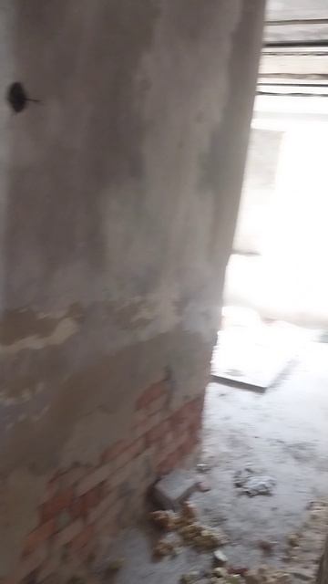 На втором этаже даже двери выломали! смотреть онлайн