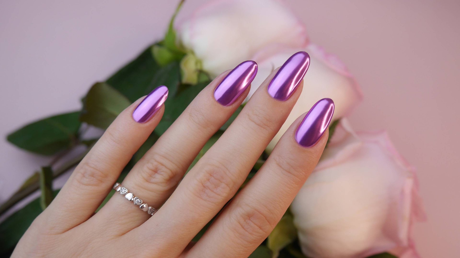 Зеркальные ногти, металлический маникюр, втирка на обычный лак смотреть онлайн