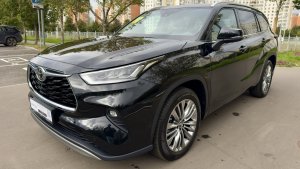 Toyota Highlander 2025 Limited Черный на Черном, в наличие и под заказ