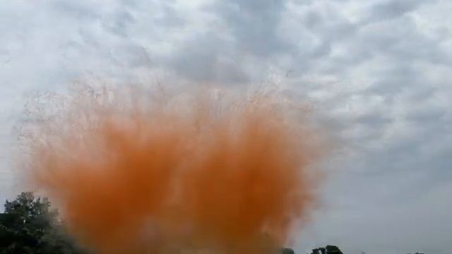 FPS615 50s FAN Orange With Crackling,Salute смотреть онлайн