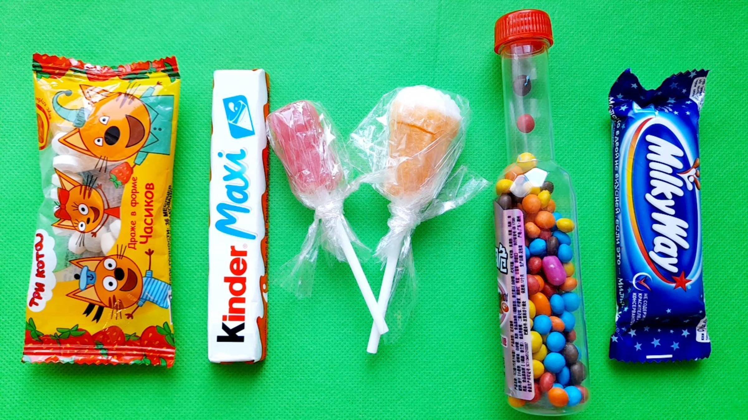 АСМР ШУРШАНИЕ. РАСКЛАДЫВАЮ СЛАДОСТИ, КОНФЕТЫ.  ЧАСИКИ ДРАЖЕ ТРИ КОТА! ШУРШУ ФАНТИКАМИ!