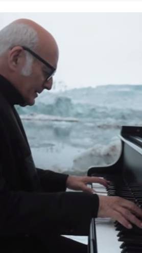 Ludovico Einaudi - Una mattina (из фильма «1+1») смотреть онлайн