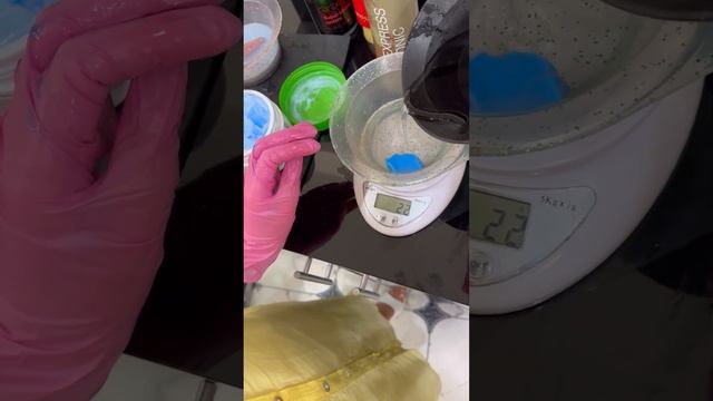 Как сделать Кератин на осветленные волосы 5 степень повреждения. Подложка. Эксперимент 2-х составов смотреть онлайн