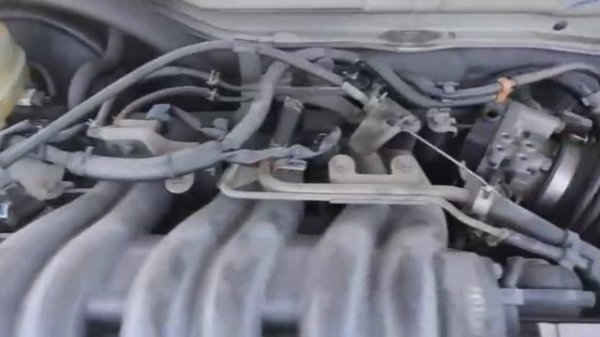 Видео работы двигателя VQ20DE A33